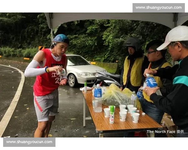 高效能量补给策略助力日常活力与运动表现全面提升 高效能量补给策略助力日常活力与运动表现全面提升